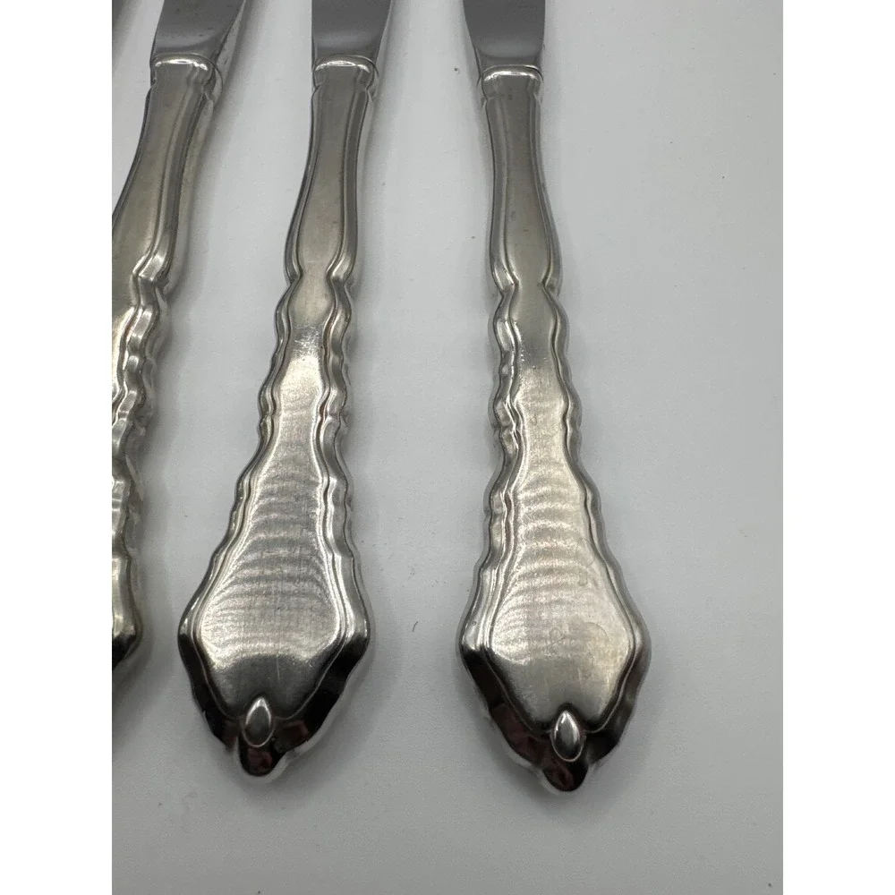 Oneida Royal Chippendale Stainless Steel Dinner Knives Set of 6 Glossy USA 9.25
